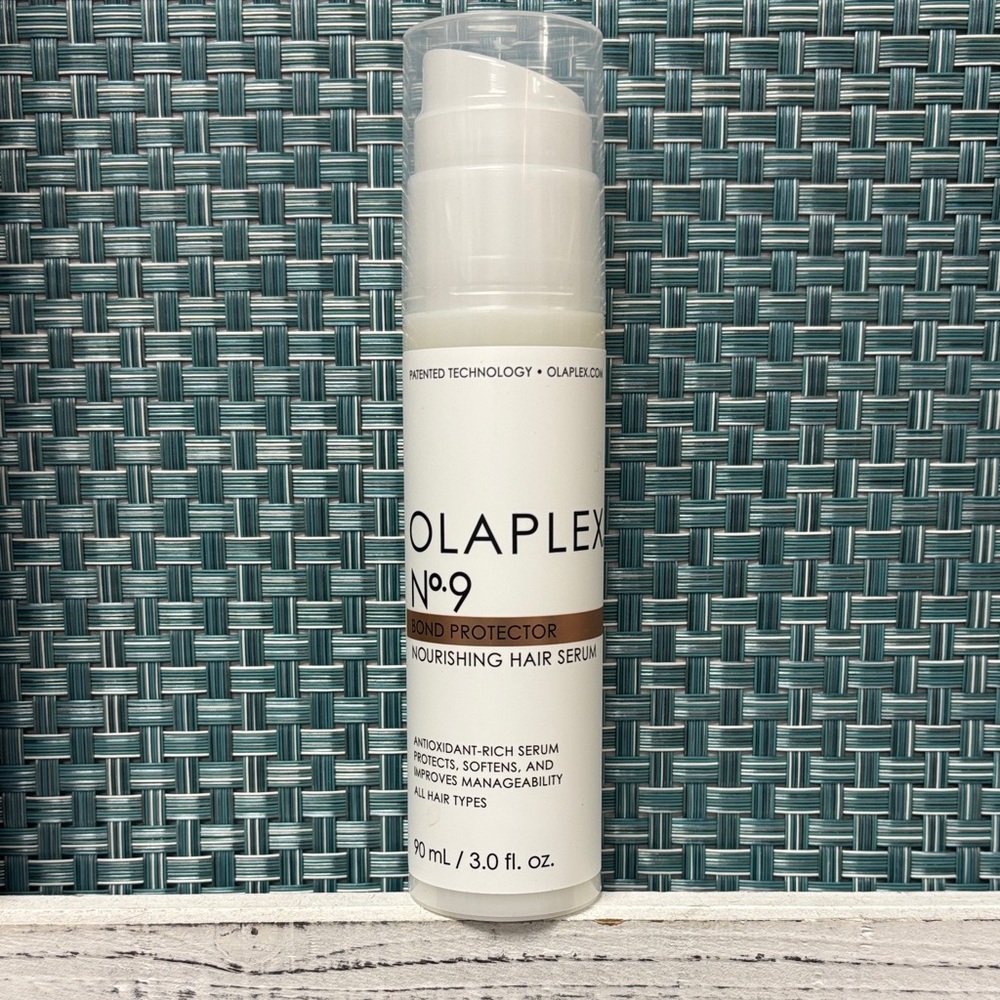 OLAPLEX No.9 Bond Protector Hair Serum - White